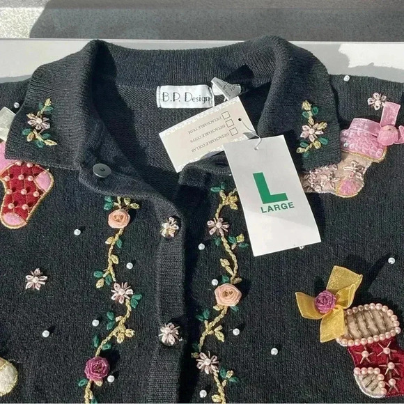 BP Design Cardigan Black Christmas Stockings Design Bead Collared Buttons Size L - Picture 5 of 12